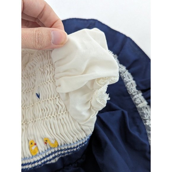 Vintage Nana's Pet Smocked Lace Collar Dress Size 12 Months Blue White Ducks - Picture 2 of 12